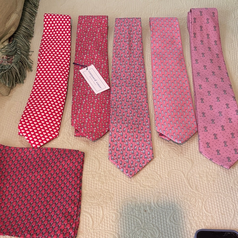 Vineyard Vines Pink and Red Tie Collection